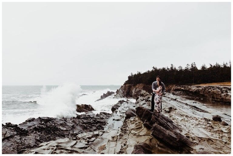 Oregon-Coast-Shore-Acres-Adventure-Engagement-Session