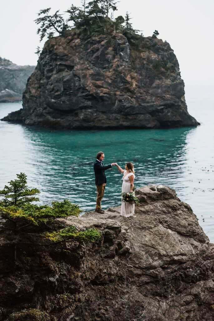 Samuel-H-Boardman-Oregon-Coast-Elopement-Adventure