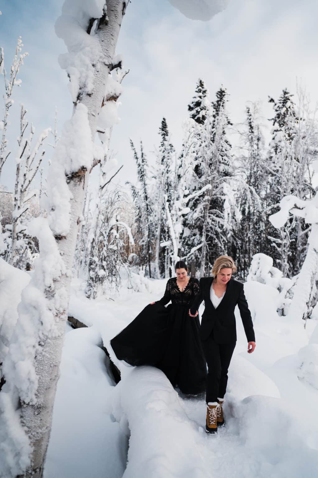 Northern Lights Elopement for Adventurous Couples