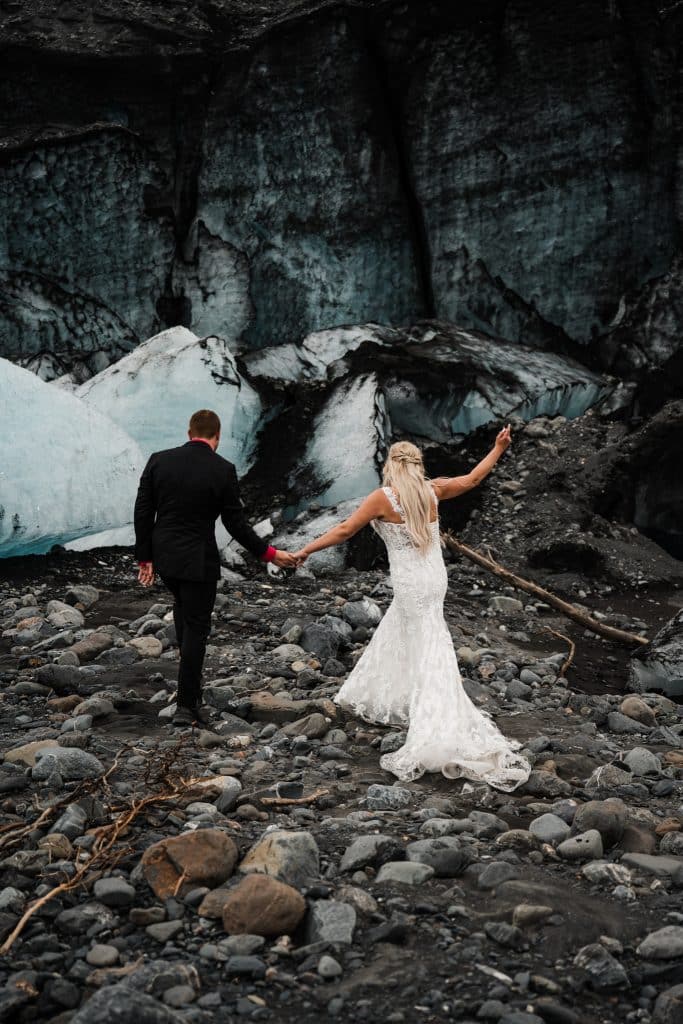 Kristina Tony Alaska Elopement Highlights WEB 114 683x1024