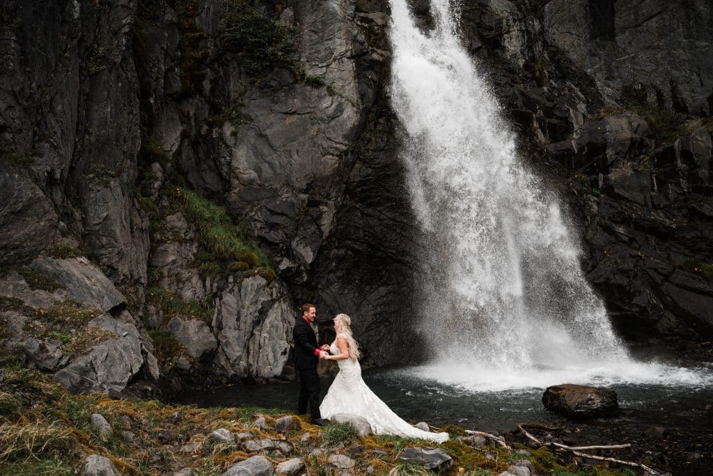 Kristina Tony Alaska Elopement Highlights WEB 125 1024x683