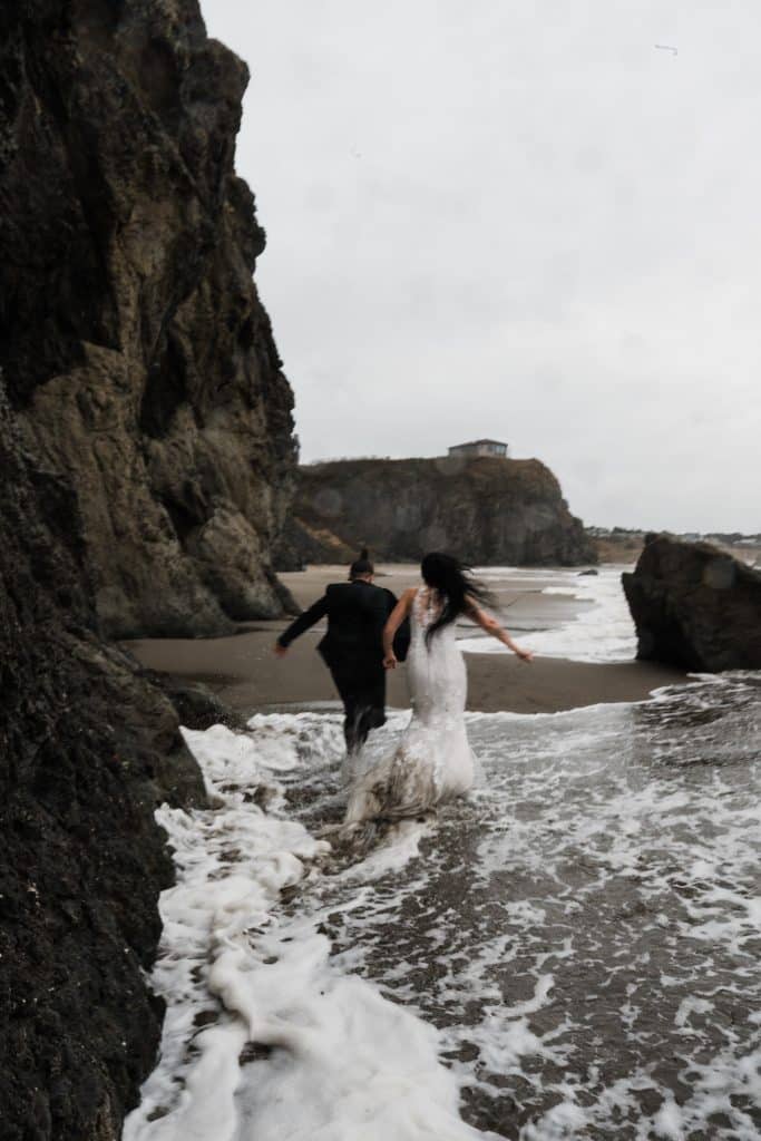 King Tides Oregon Coast Elopement Web 125 683x1024