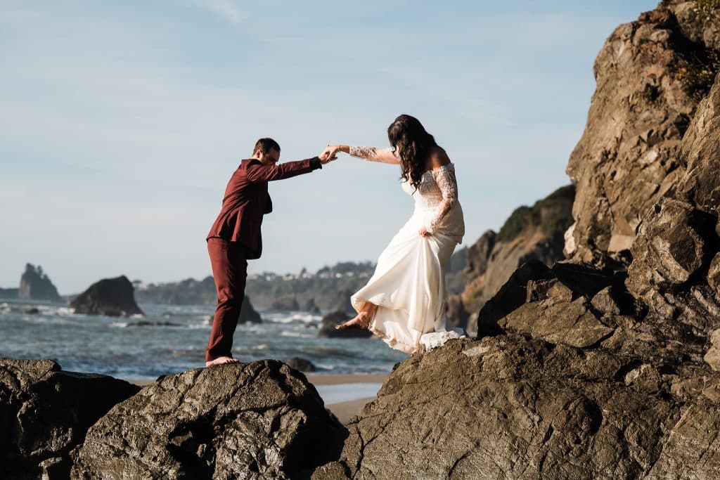 Redwoods Lantern Elopement Sequoia Park Zoo Skywalk Elopement 86 1024x683