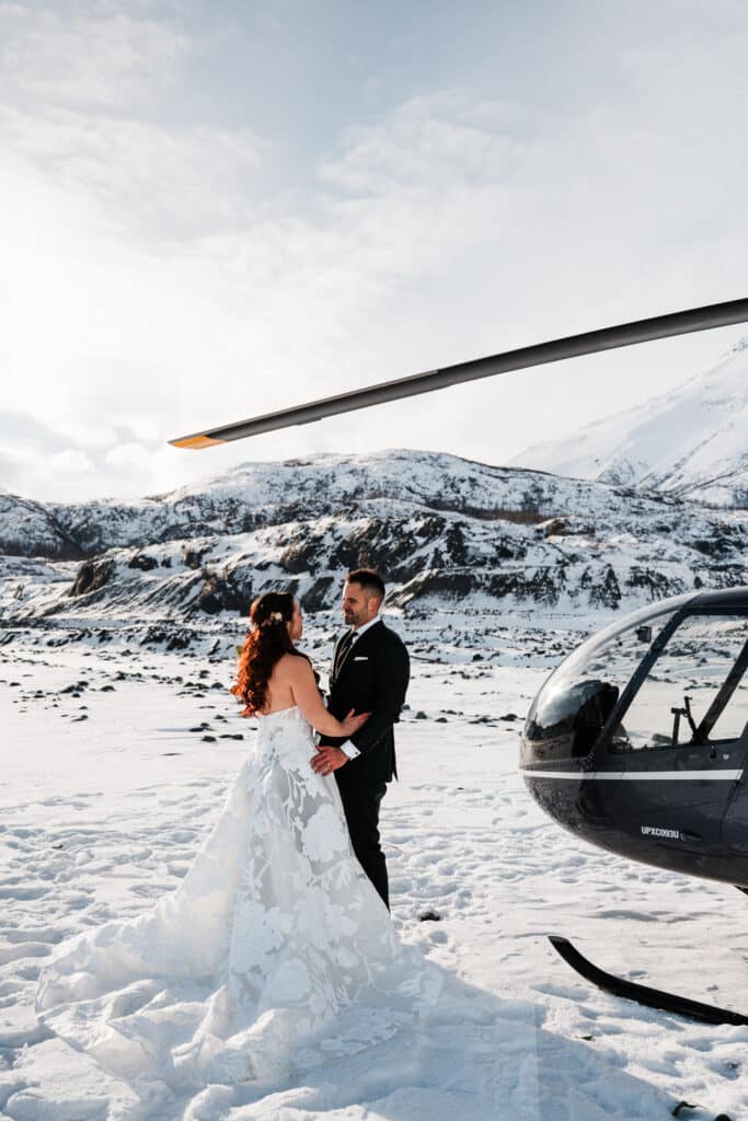 Lucy Zac Alaska Elopement Highlights WEB 38 683x1024