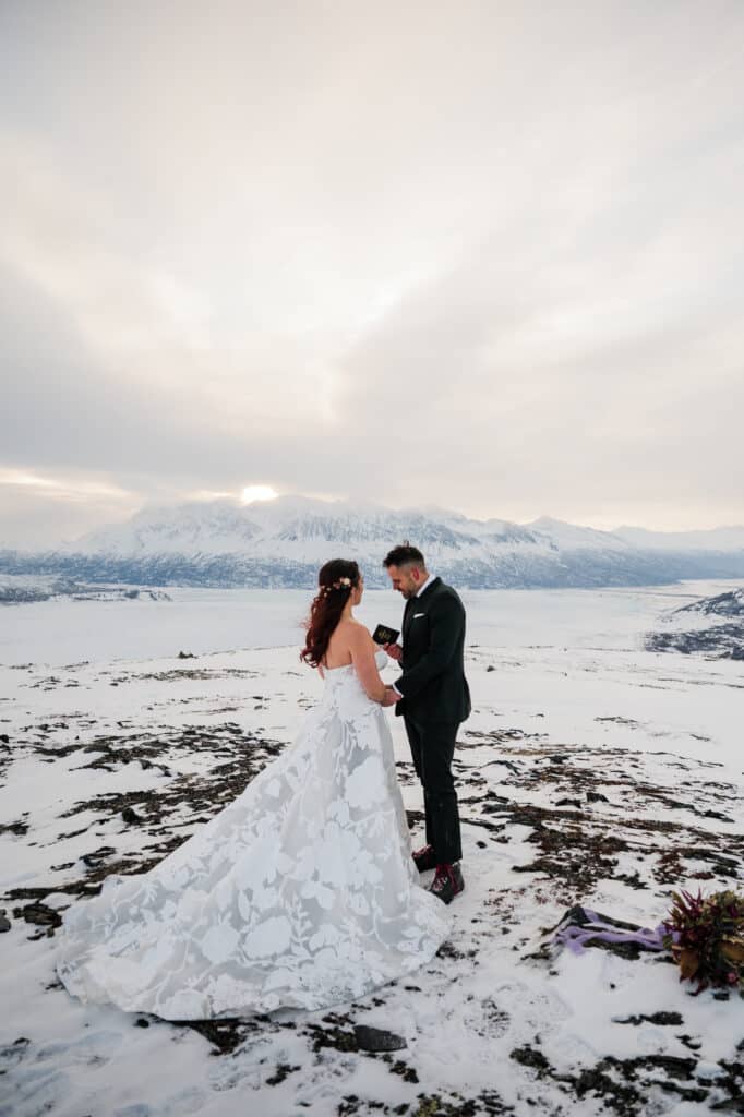 Lucy Zac Alaska Elopement Highlights WEB 86 682x1024