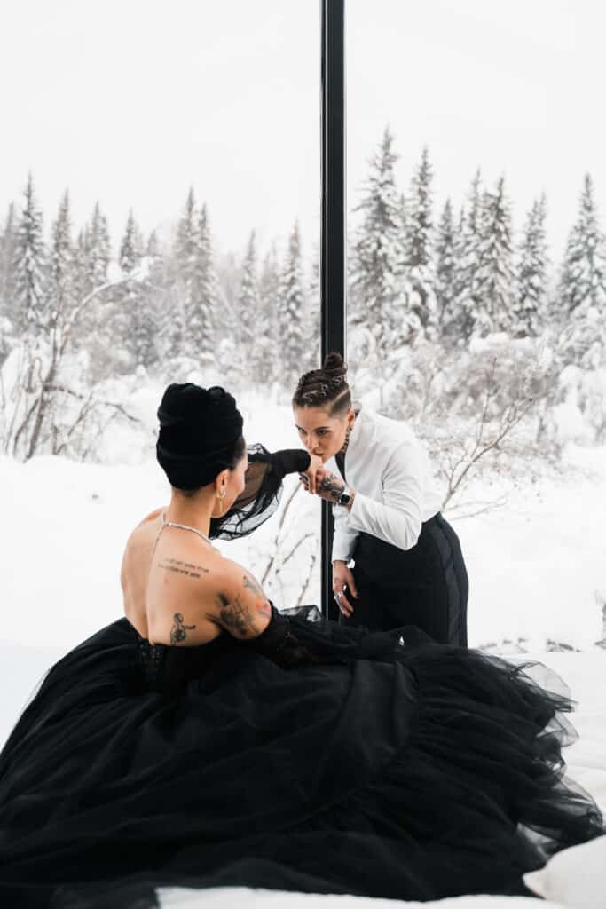 Winter Fairbanks Alaska Elopement Highlights WEB 30 683x1024