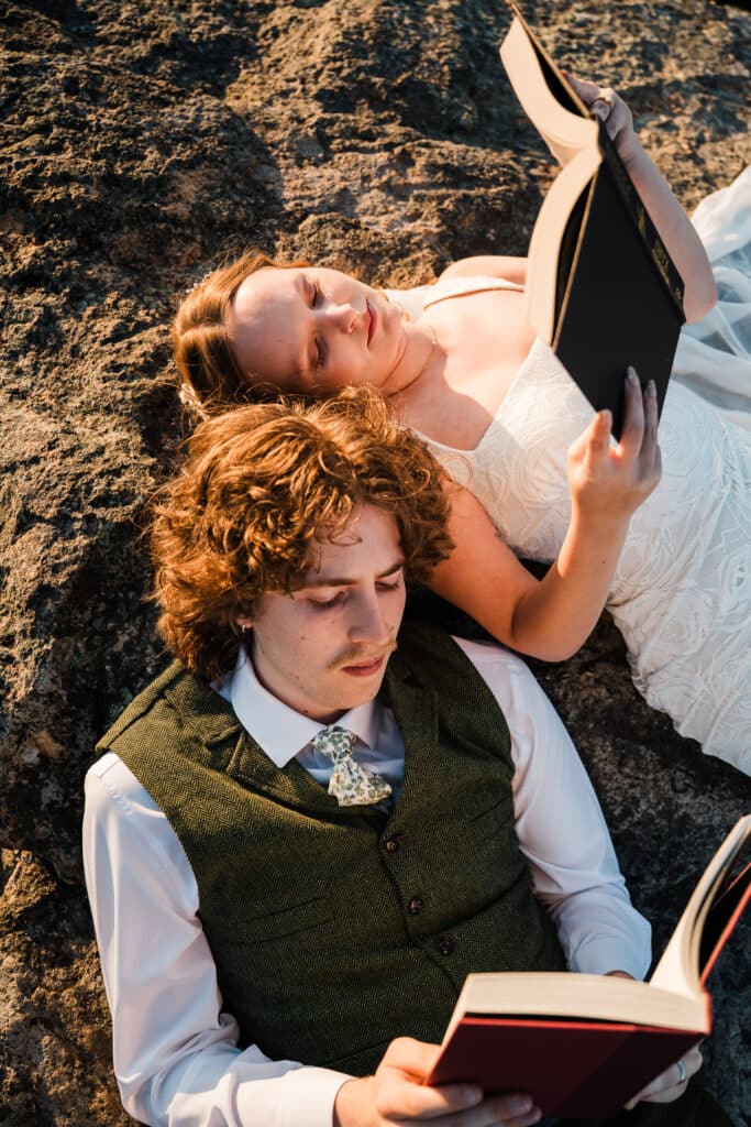 Umpqua national forest sunset elopement, bookworm elopement
